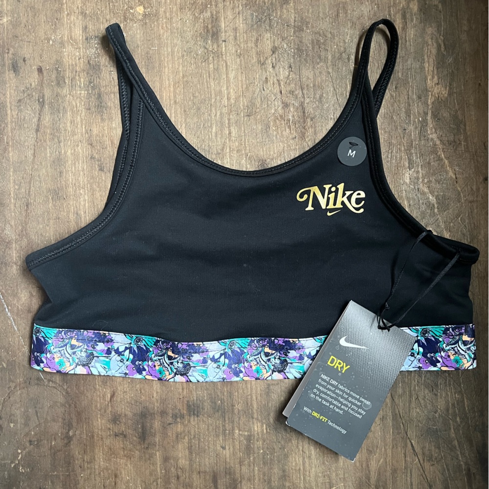 BRAND NEW Nike Girl’s Training Sports Bra, Size Medium